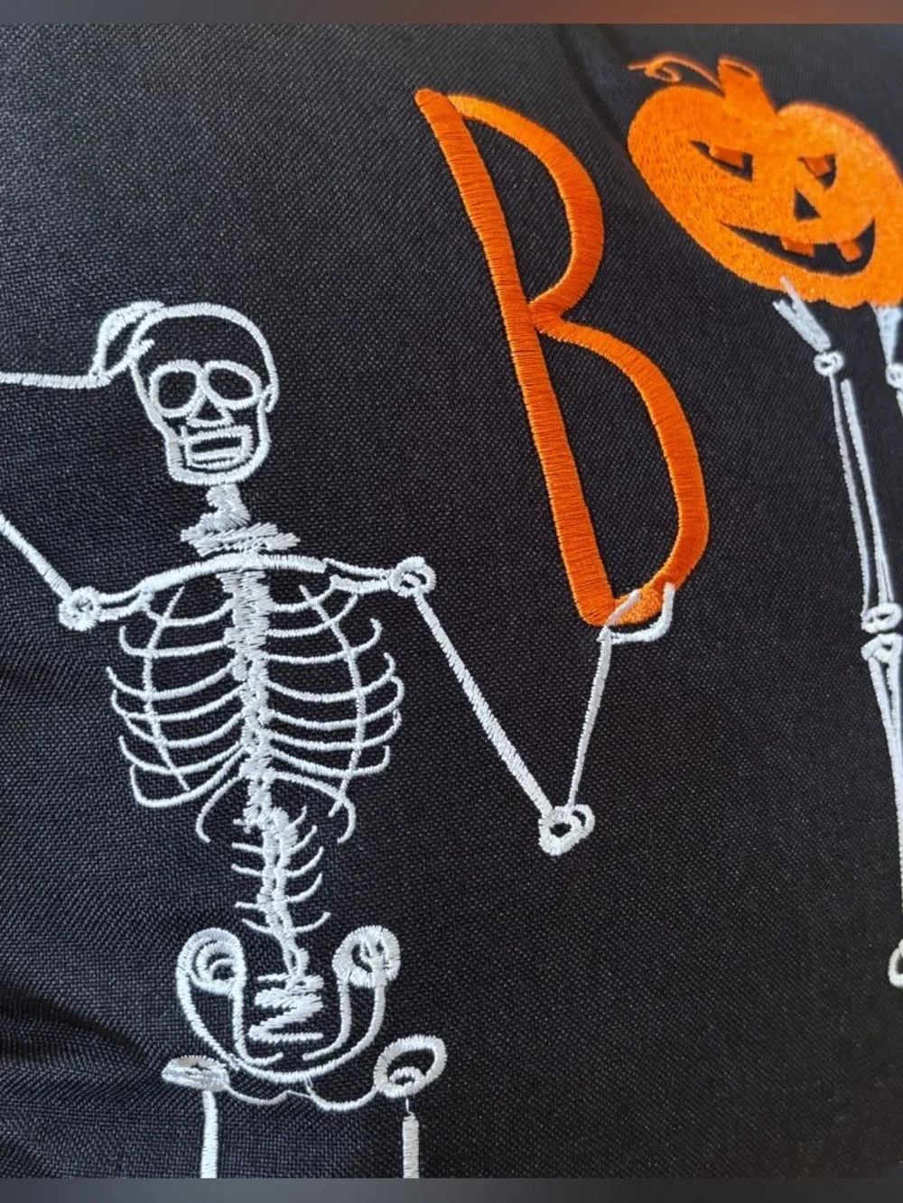 Halloween Embroidered Yoga Skeletons Holding Jack O' Lanterns Pillow Cover New